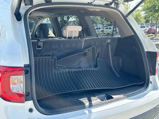 2020 Honda Pilot AWD Elite