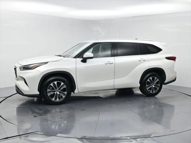2021 Toyota Highlander XLE for sale in Oxford, AL