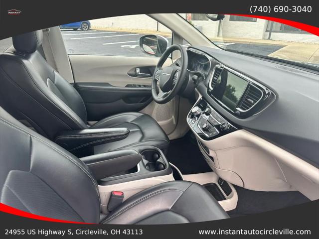 2023 Chrysler Pacifica Touring L