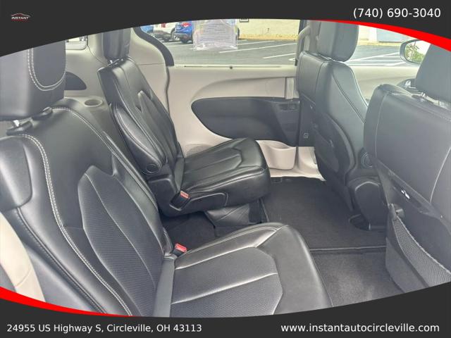 2023 Chrysler Pacifica Touring L