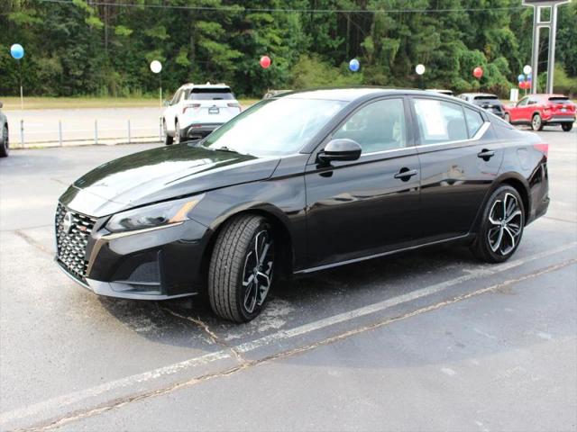 2024 Nissan Altima SR FWD for sale in Hamilton, AL