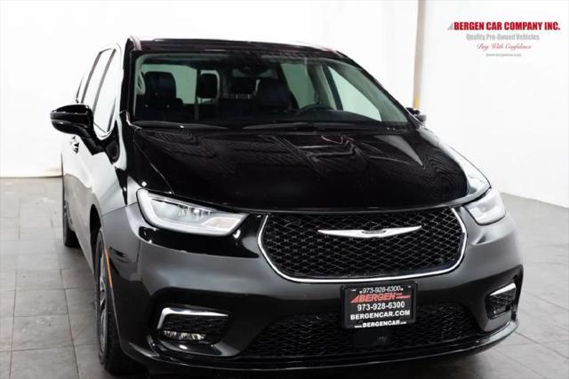 2024 Chrysler Pacifica Hybrid Select for sale in Lodi, NJ