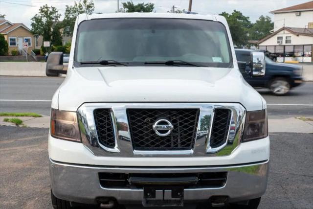 2013 Nissan 3500 SV V8