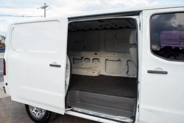 2013 Nissan 3500 SV V8