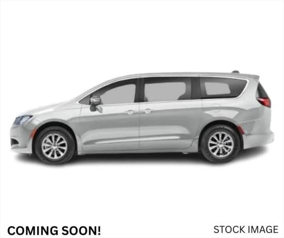 2021 Chrysler Voyager L for sale in Saint Joseph, MO