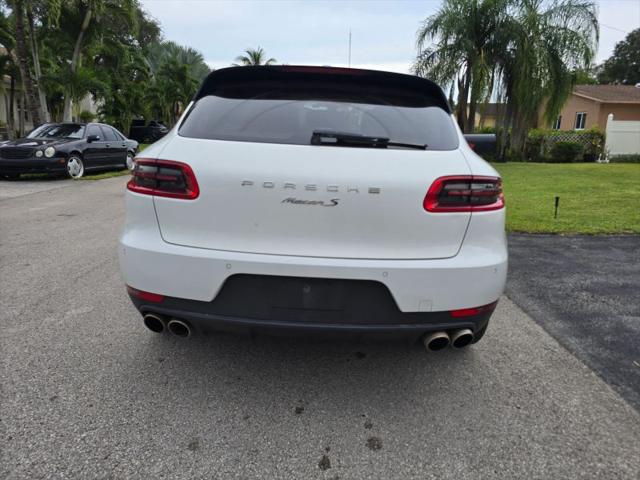 2015 Porsche Macan S