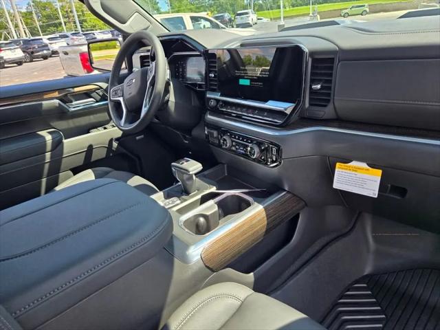 2026 Chevrolet Silverado 1500 4WD Crew Cab Short Bed LT Trail Boss