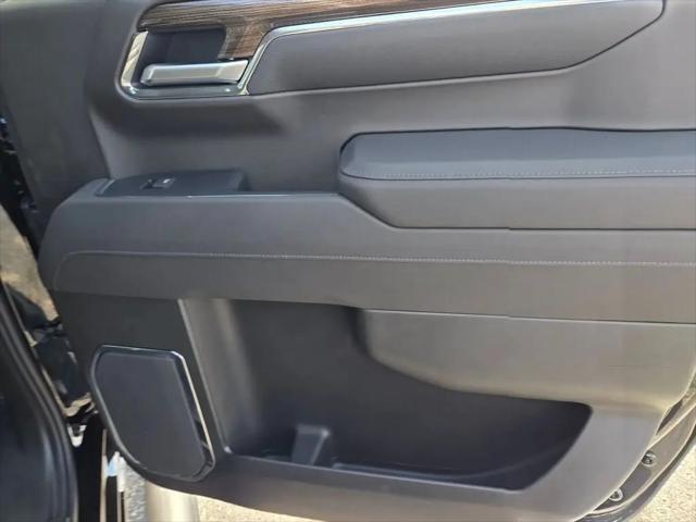 2026 Chevrolet Silverado 1500 4WD Crew Cab Short Bed LT Trail Boss