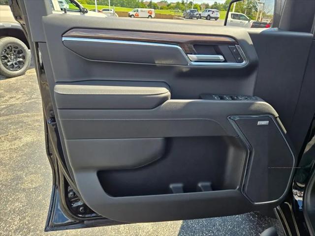 2026 Chevrolet Silverado 1500 4WD Crew Cab Short Bed LT Trail Boss