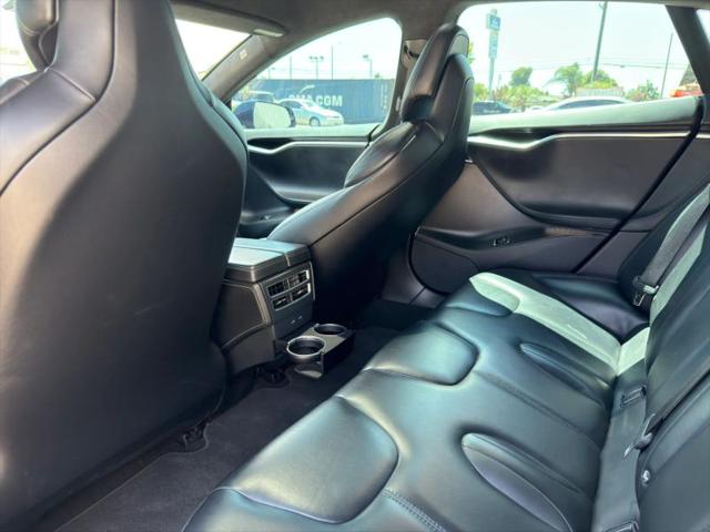 2017 Tesla Model S 75D