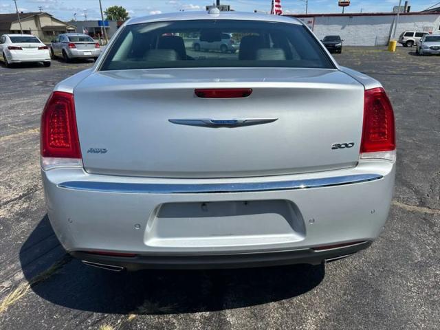 2021 Chrysler 300 Touring L AWD