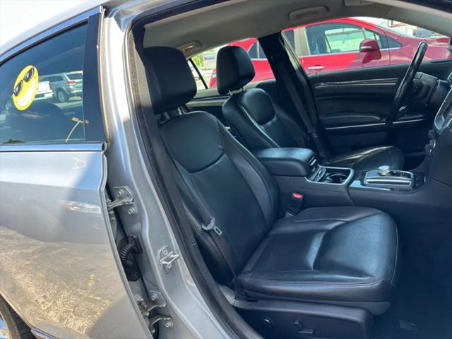 2021 Chrysler 300 Touring L AWD