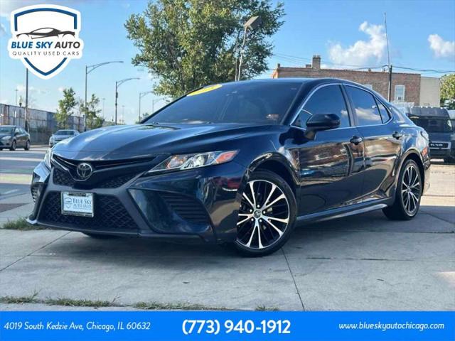 2018 Toyota Camry SE for sale in Chicago, IL