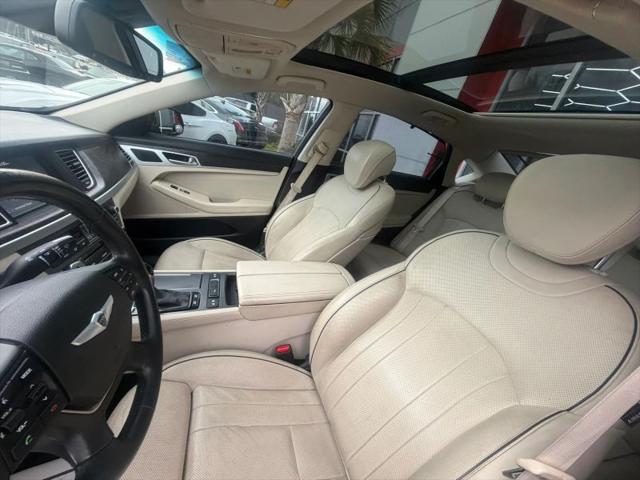 2015 Hyundai Genesis 5.0