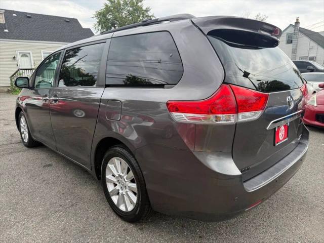 2012 Toyota Sienna XLE 7 Passenger
