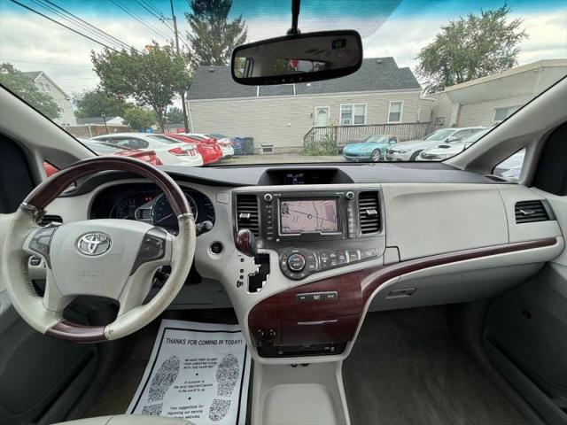 2012 Toyota Sienna XLE 7 Passenger