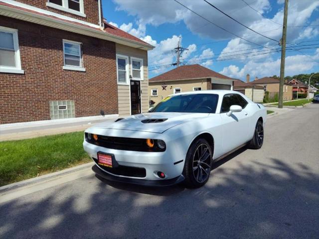2015 Dodge Challenger SXT Plus
