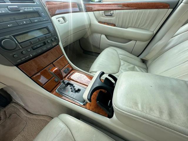 2001 Lexus LS 430 430