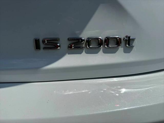 2017 Lexus IS 200t IS Turbo