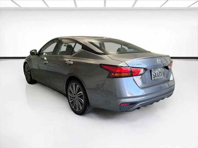 2023 Nissan Altima SL FWD