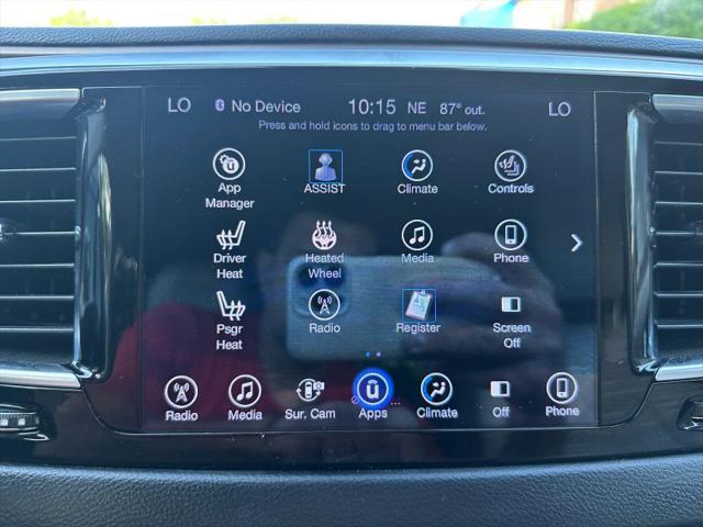 2017 Chrysler Pacifica Touring-L Plus