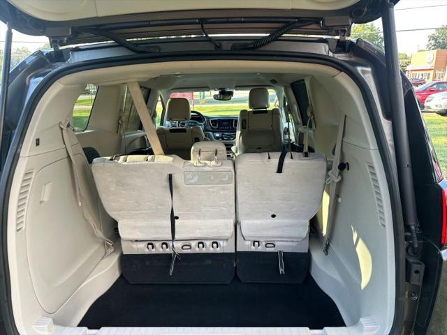 2017 Chrysler Pacifica Touring-L Plus
