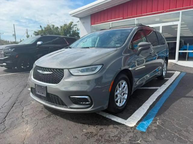 2022 Chrysler Pacifica Touring L