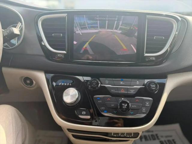 2022 Chrysler Pacifica Touring L