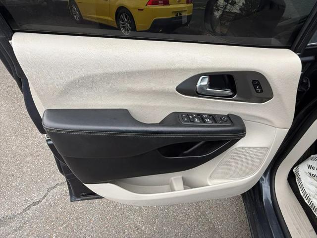 2021 Chrysler Pacifica Touring L