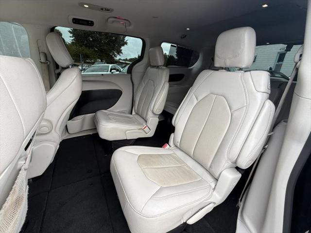 2021 Chrysler Pacifica Touring L