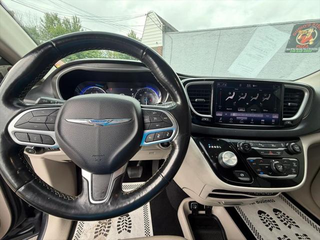 2021 Chrysler Pacifica Touring L