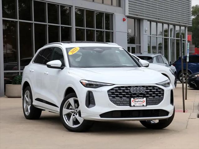 2025 Audi Q5 Premium Plus TFSI quattro S tronic for sale in Naperville, IL