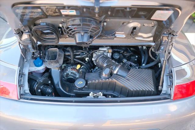 2004 Porsche 911 911 Carrera