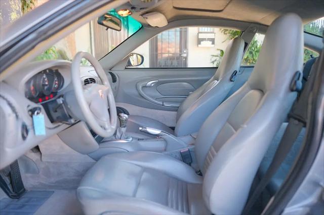 2004 Porsche 911 911 Carrera