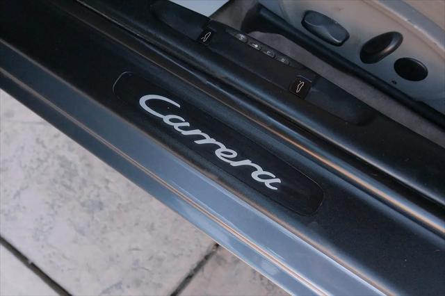 2004 Porsche 911 911 Carrera