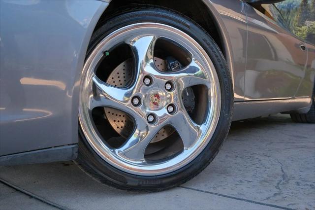 2004 Porsche 911 911 Carrera