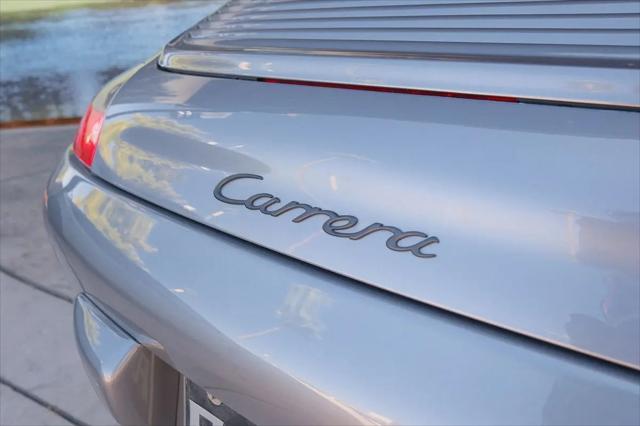 2004 Porsche 911 911 Carrera