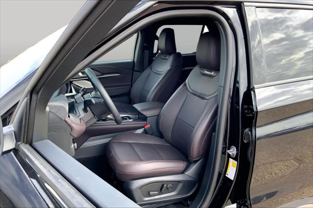 New 2027 Ford Explorer Platinum For Sale in Lubbock, TX