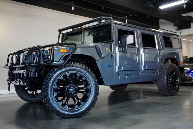 2003 HUMMER H1 Enclosed for sale in Naperville, IL