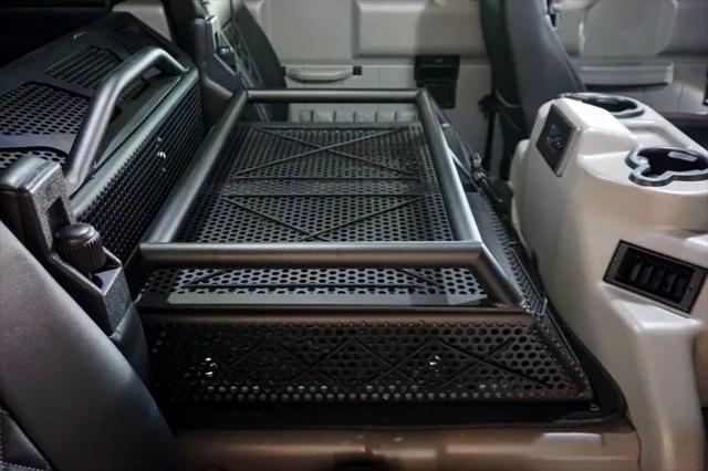 2003 HUMMER H1 Enclosed