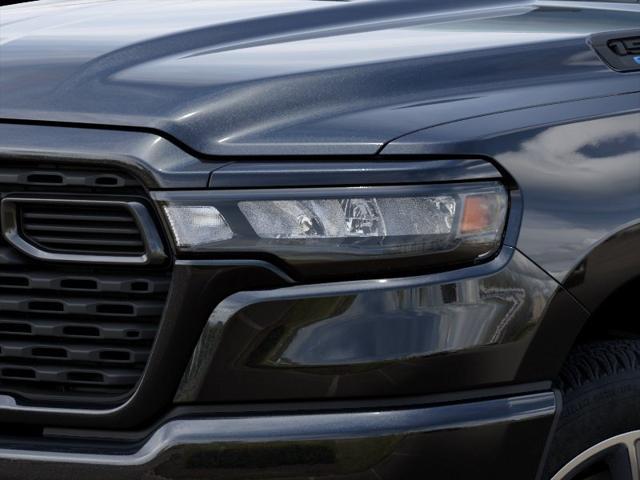 2026 Ram 1500 Express Crew Cab 4x4 57 Box