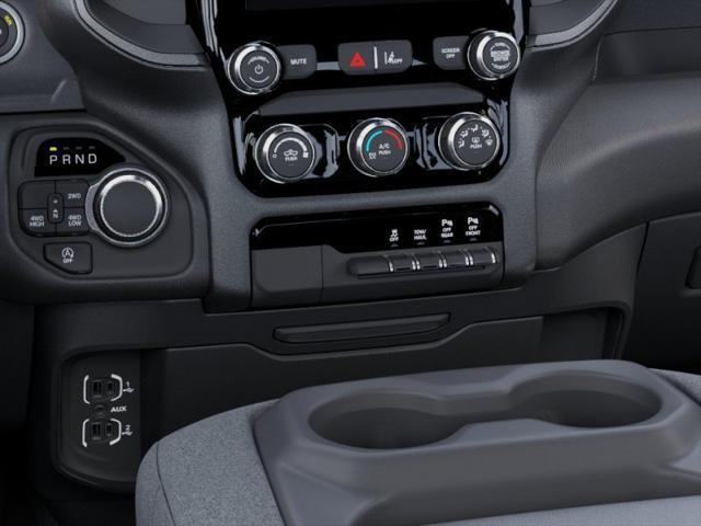 2026 Ram 1500 Express Crew Cab 4x4 57 Box