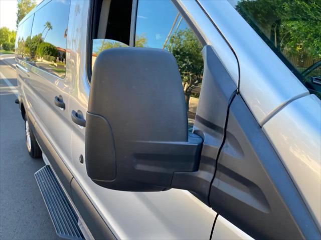 2017 Ford Transit XLT