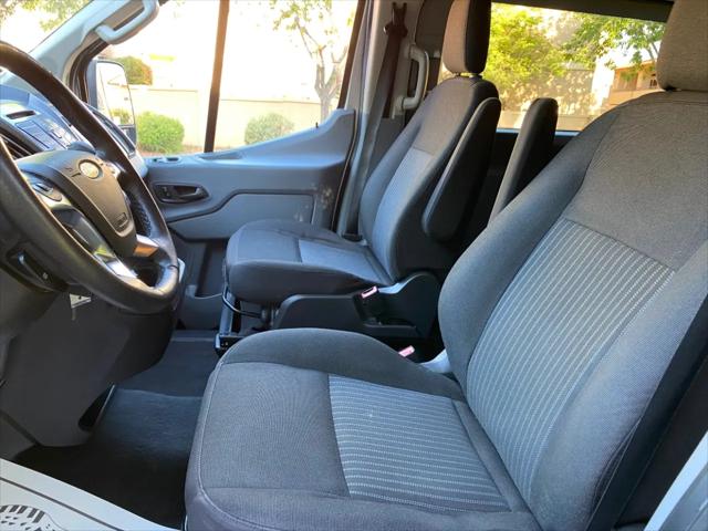 2017 Ford Transit XLT