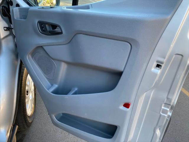 2017 Ford Transit XLT