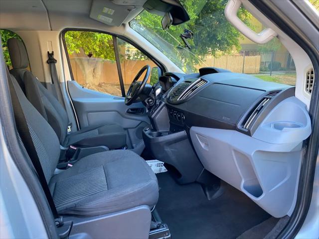 2017 Ford Transit XLT