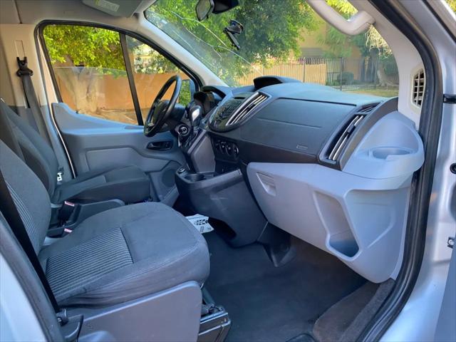 2017 Ford Transit XLT