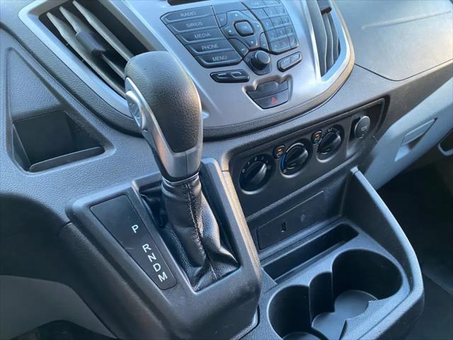 2017 Ford Transit XLT