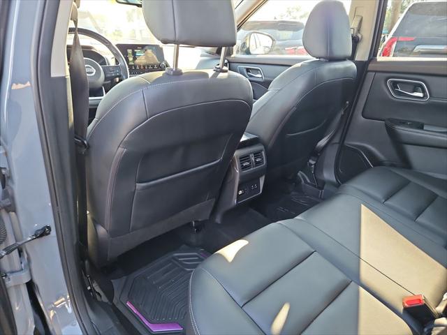 2021 Nissan Rogue SL FWD