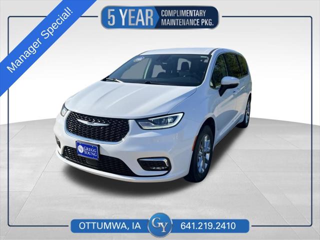 2023 Chrysler Pacifica Touring L AWD for sale in Ottumwa, IA